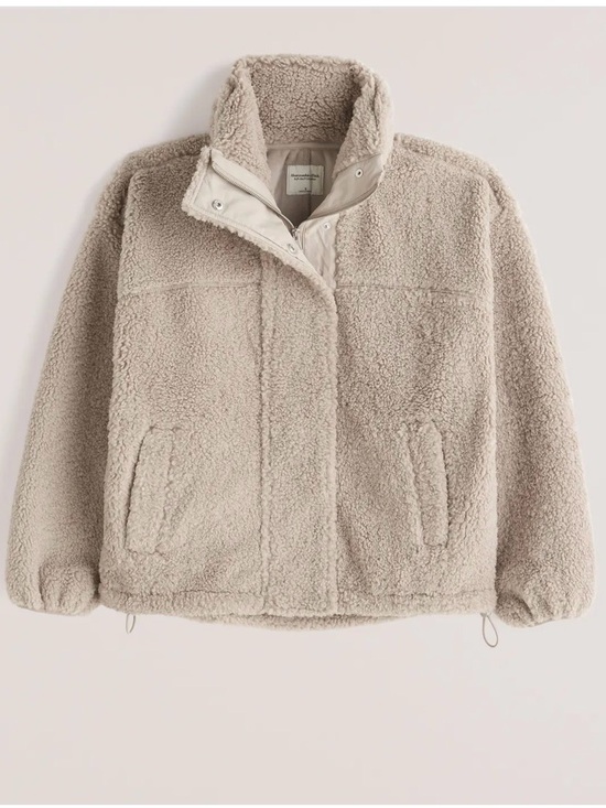 Abercrombie & Fitch Jackets & Blazers - Abercrombie & Fitch Cream Sherpa Fleece Teddy Zip Jacket Size M